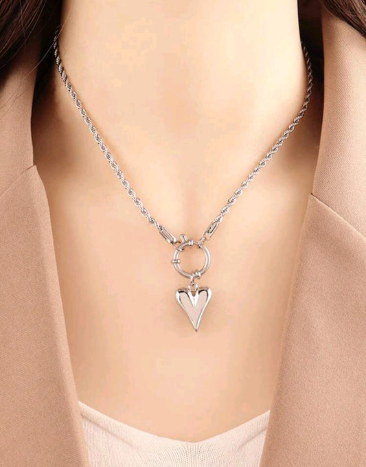 CHEERISH NECKLACE