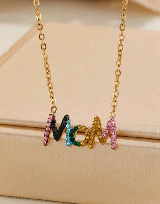 MOM NECKLACE