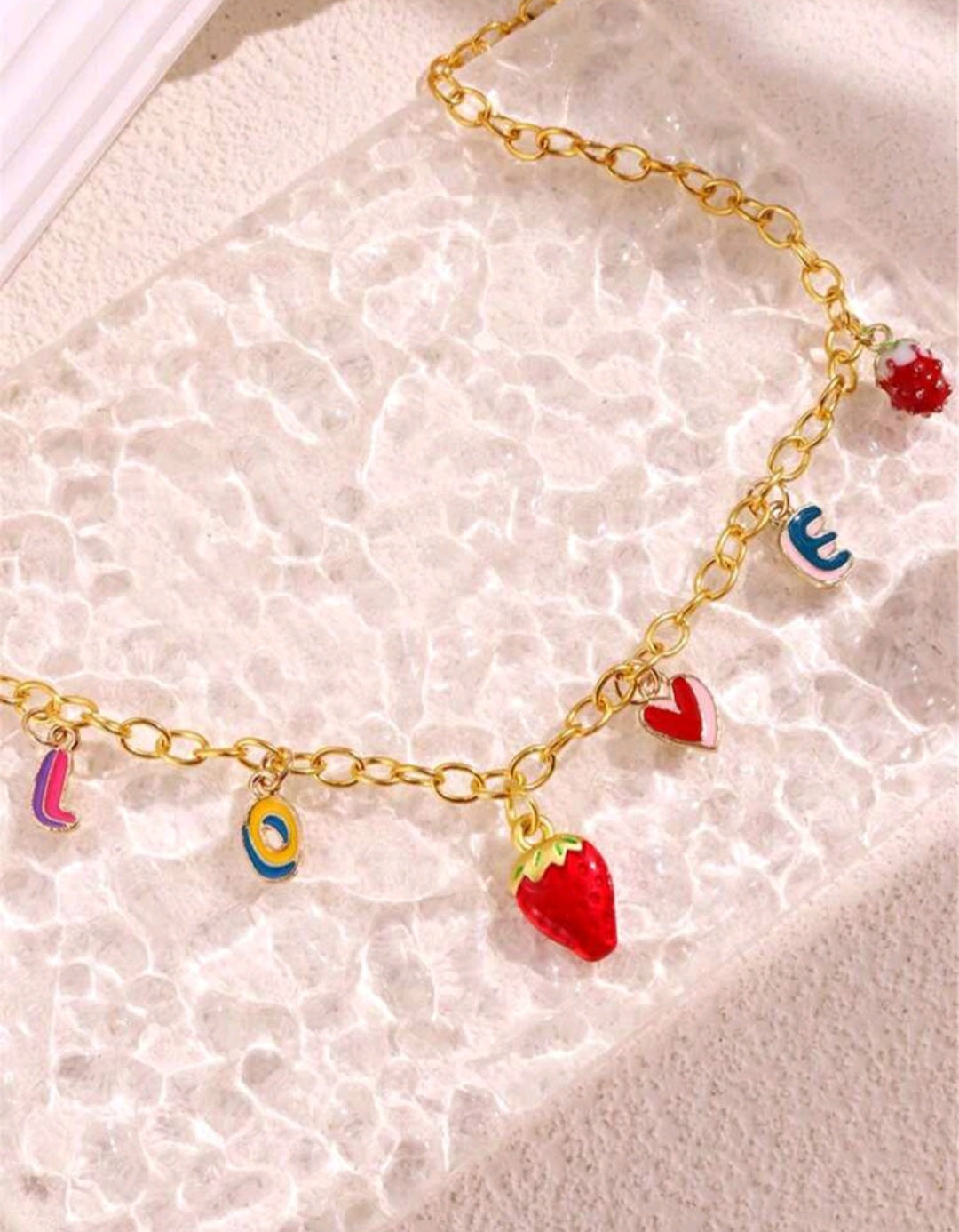 BERRY LOVE NECKLACE