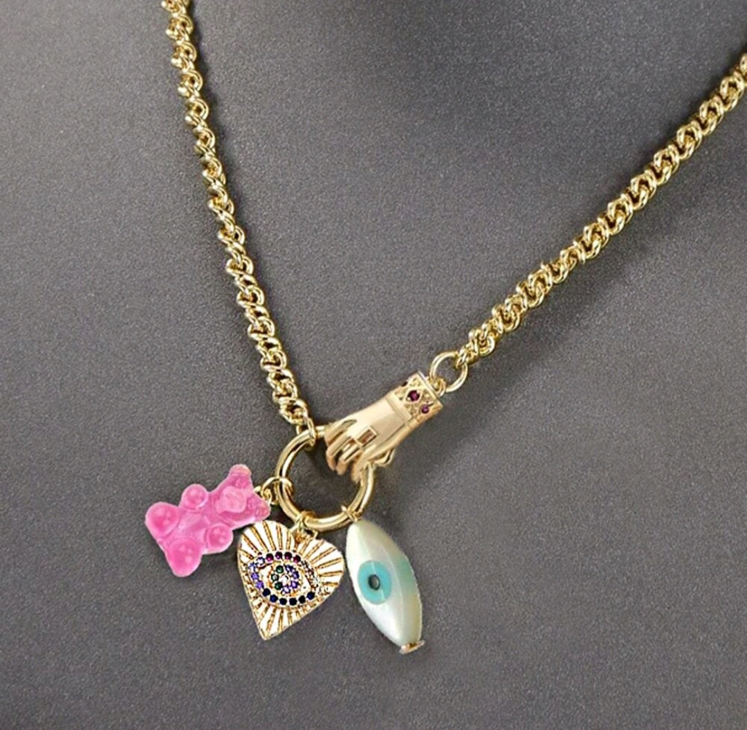 BEARY HEART NECKLACE