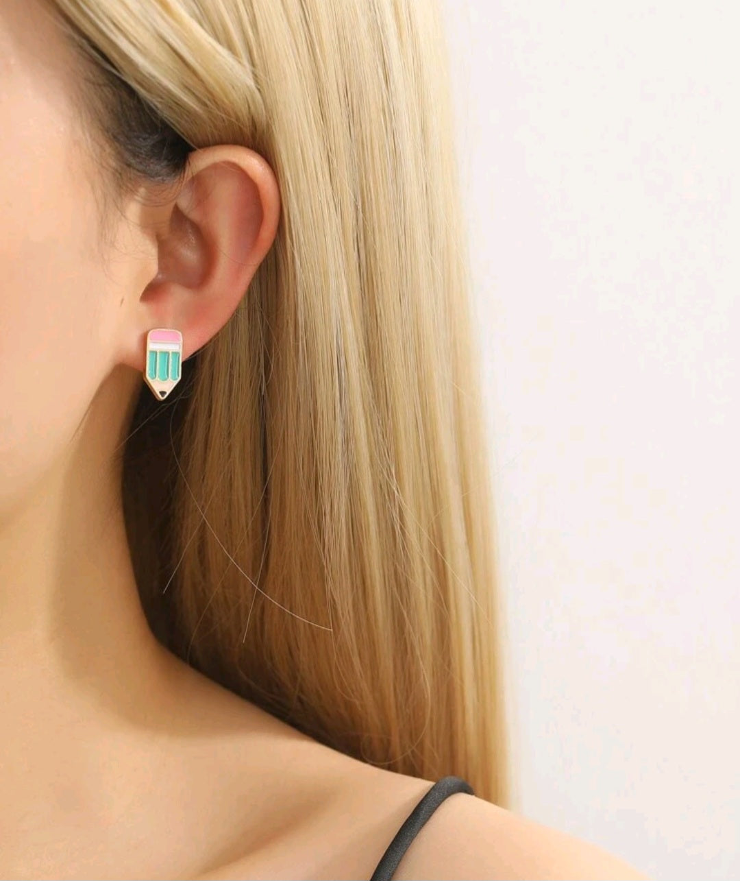 LAPICITO EARRINGS